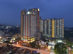 Гостиница HARRIS Hotel & Conventions Ciumbuleuit - Bandung  Бандунг